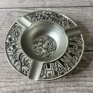 Hawaii Themed Silver Ashtray